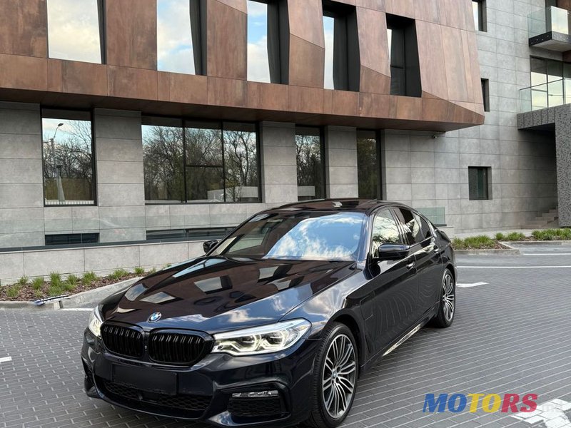 2018' BMW 5 Series photo #1