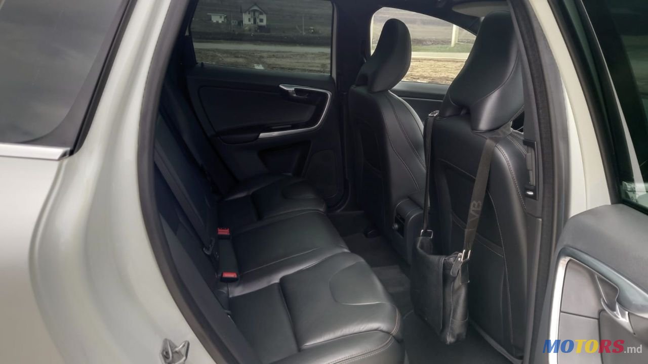 2015' Volvo XC60 photo #4