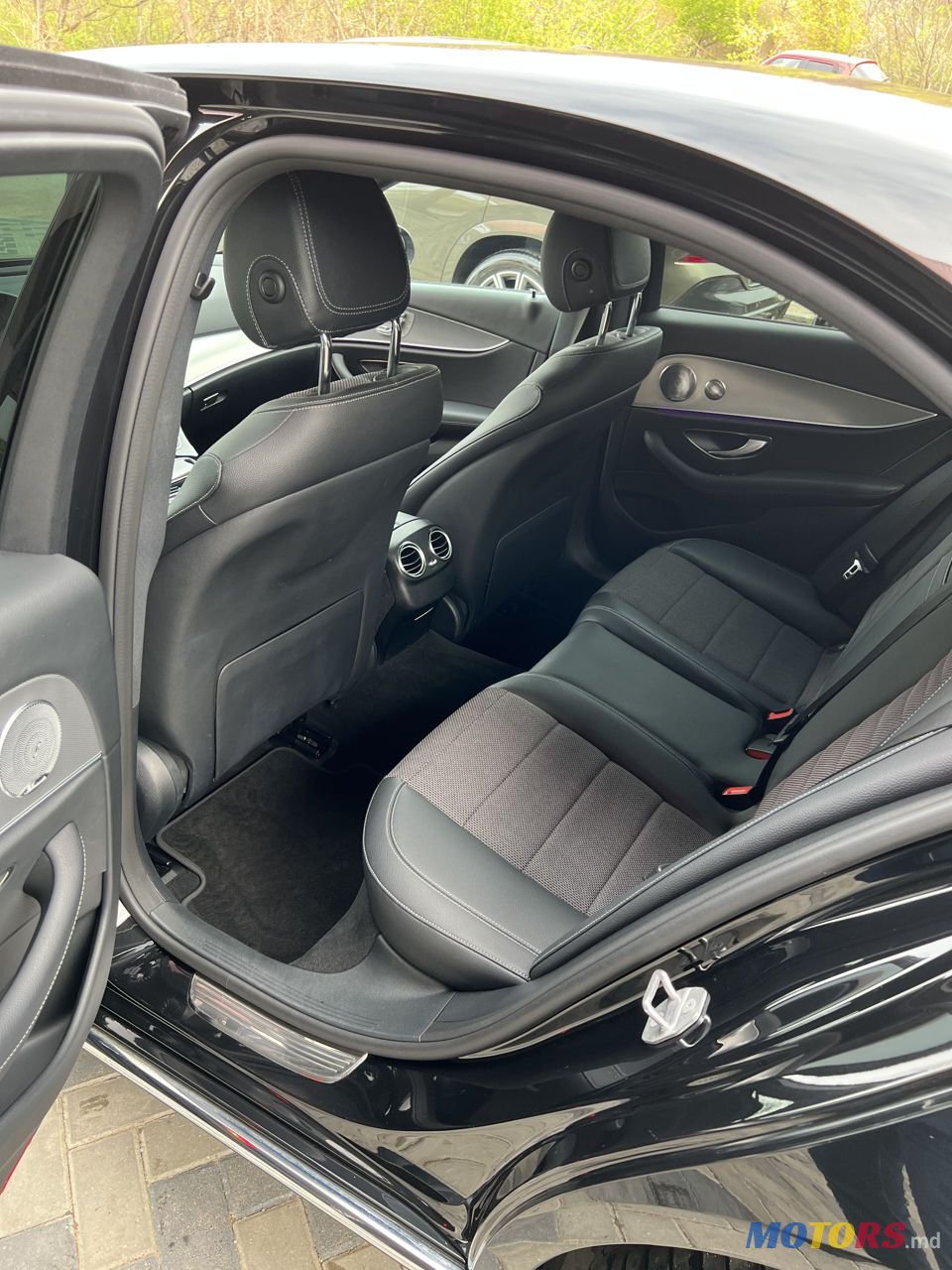 2017' Mercedes-Benz E Класс photo #6