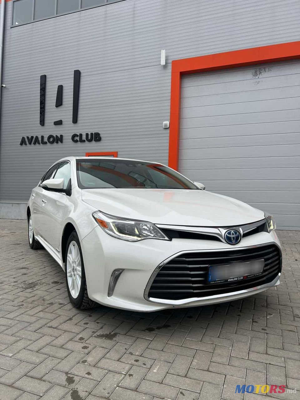 2017' Toyota Avalon photo #1