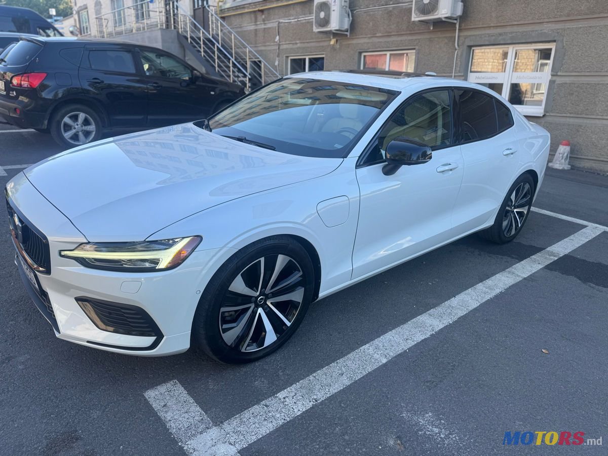 2022' Volvo S60 photo #2
