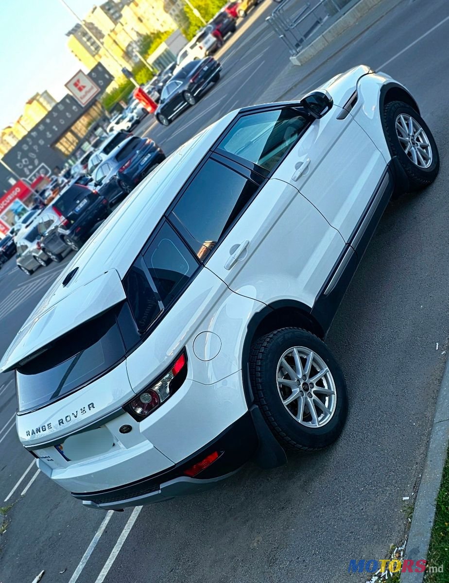 2013' Land Rover Range Rover Evoque photo #3