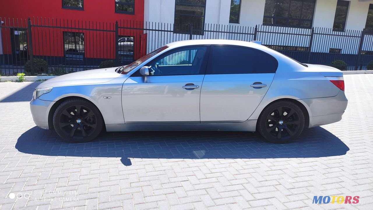 2004' BMW 5 Series photo #6