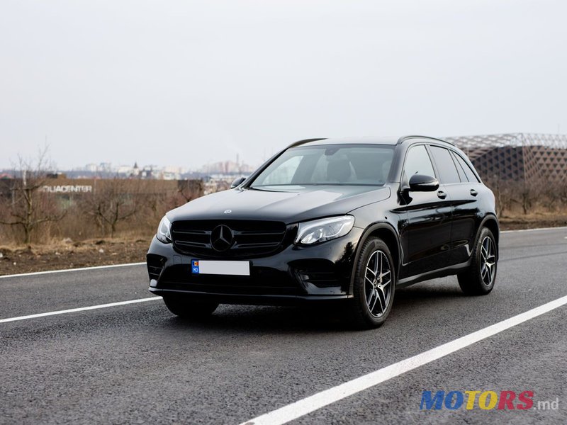 2018' Mercedes-Benz GLC photo #5