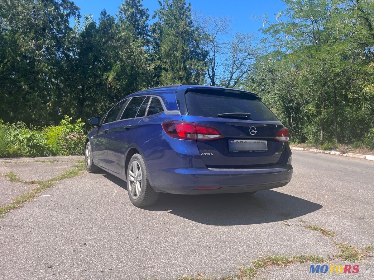 2021' Opel Astra photo #3