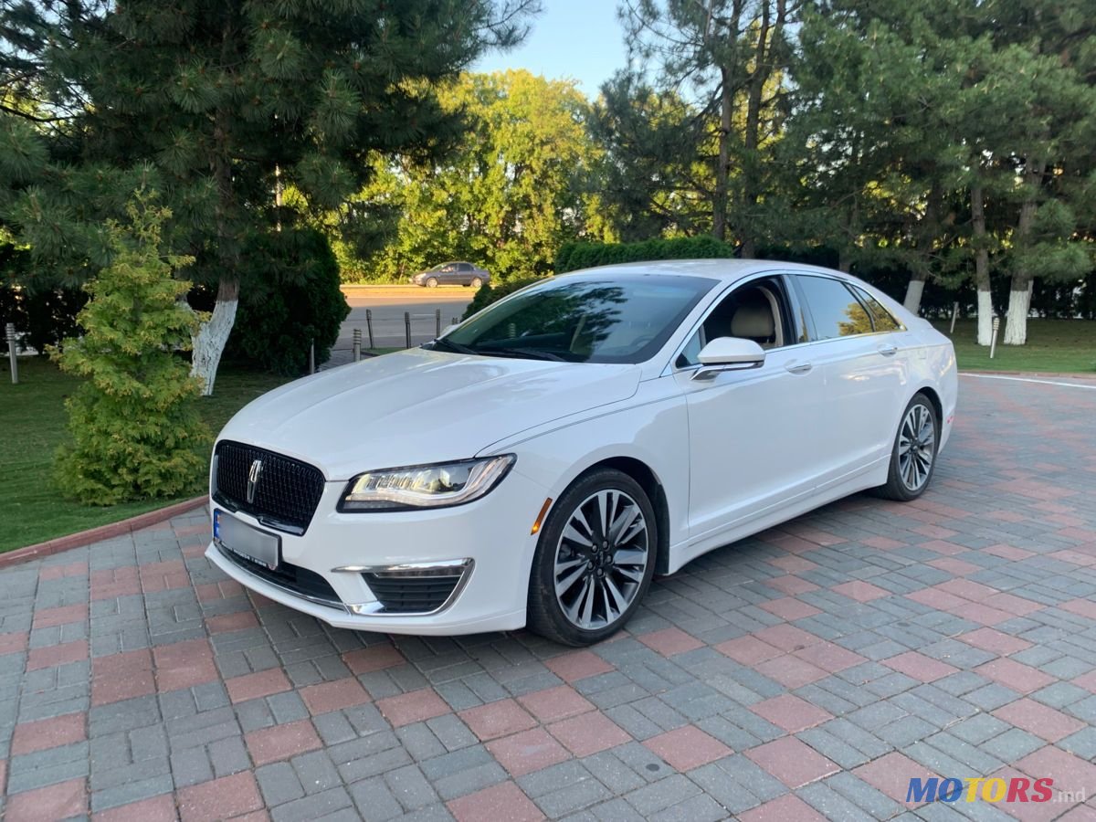 2017' Lincoln MKZ photo #1