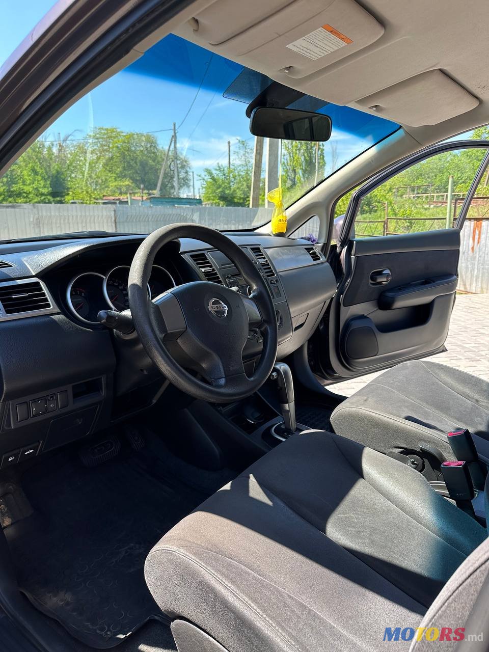 2008' Nissan Tiida photo #5