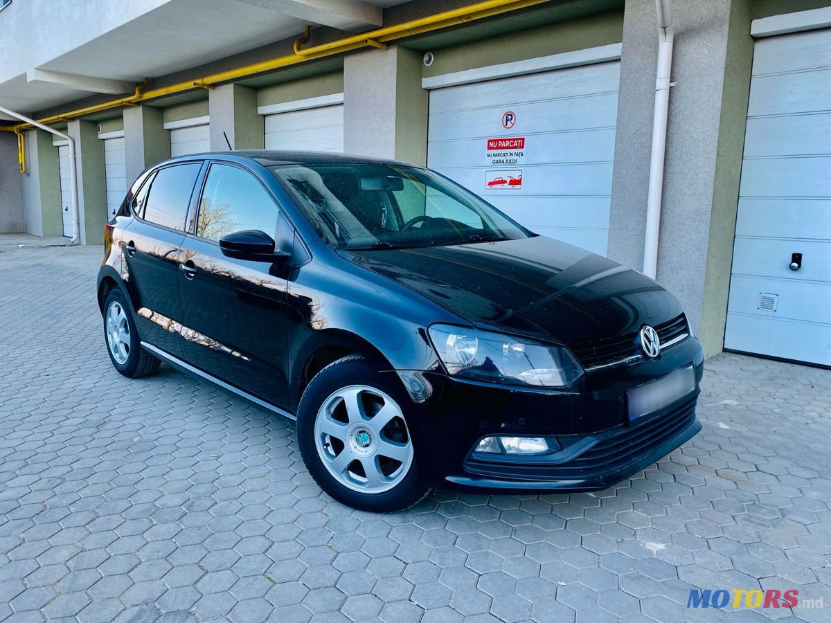 2016' Volkswagen Polo photo #1