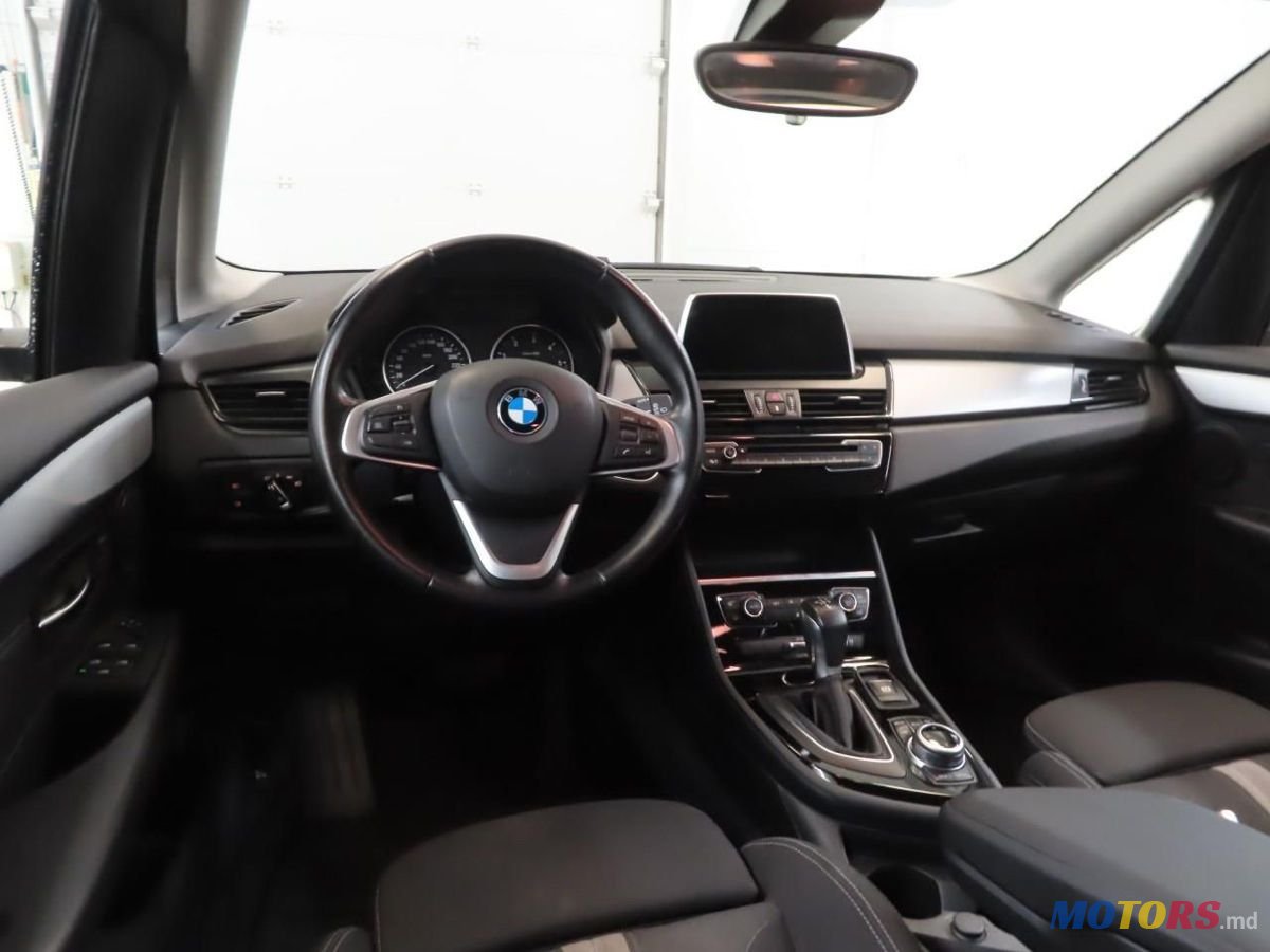 2017' BMW 2 Series photo #6