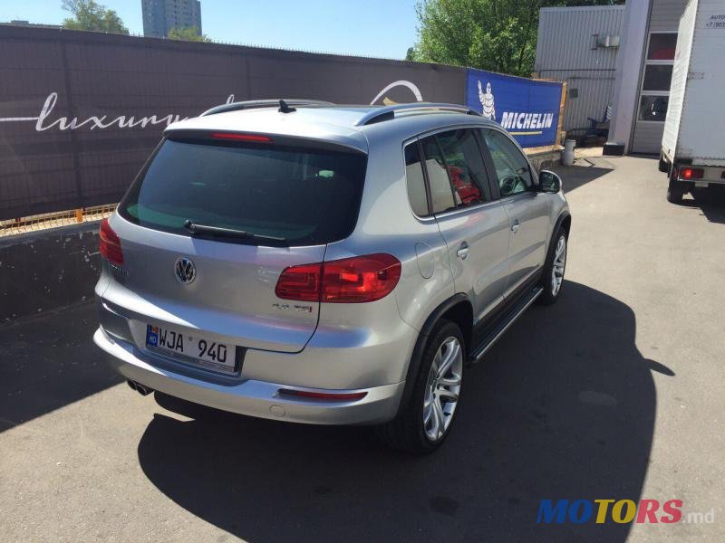 2013' Volkswagen Tiguan photo #6