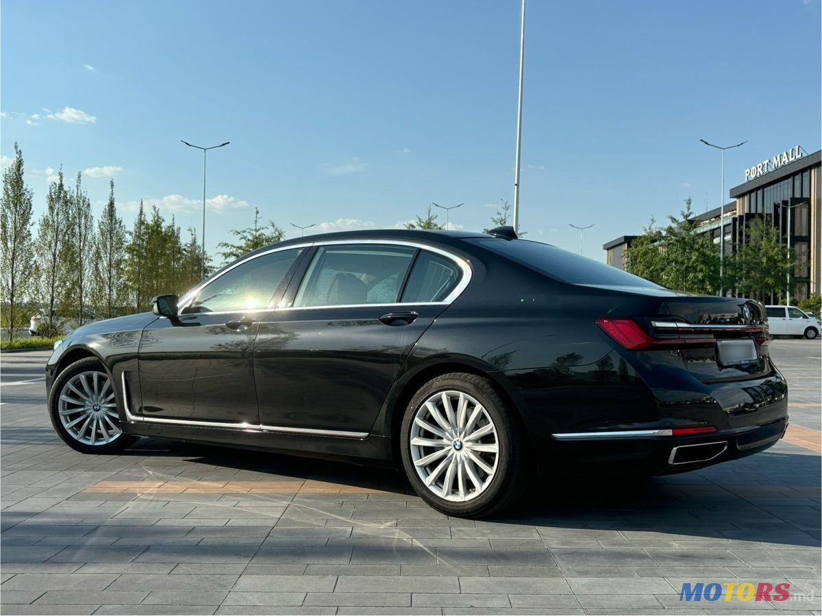 2022' BMW 7 Series photo #3