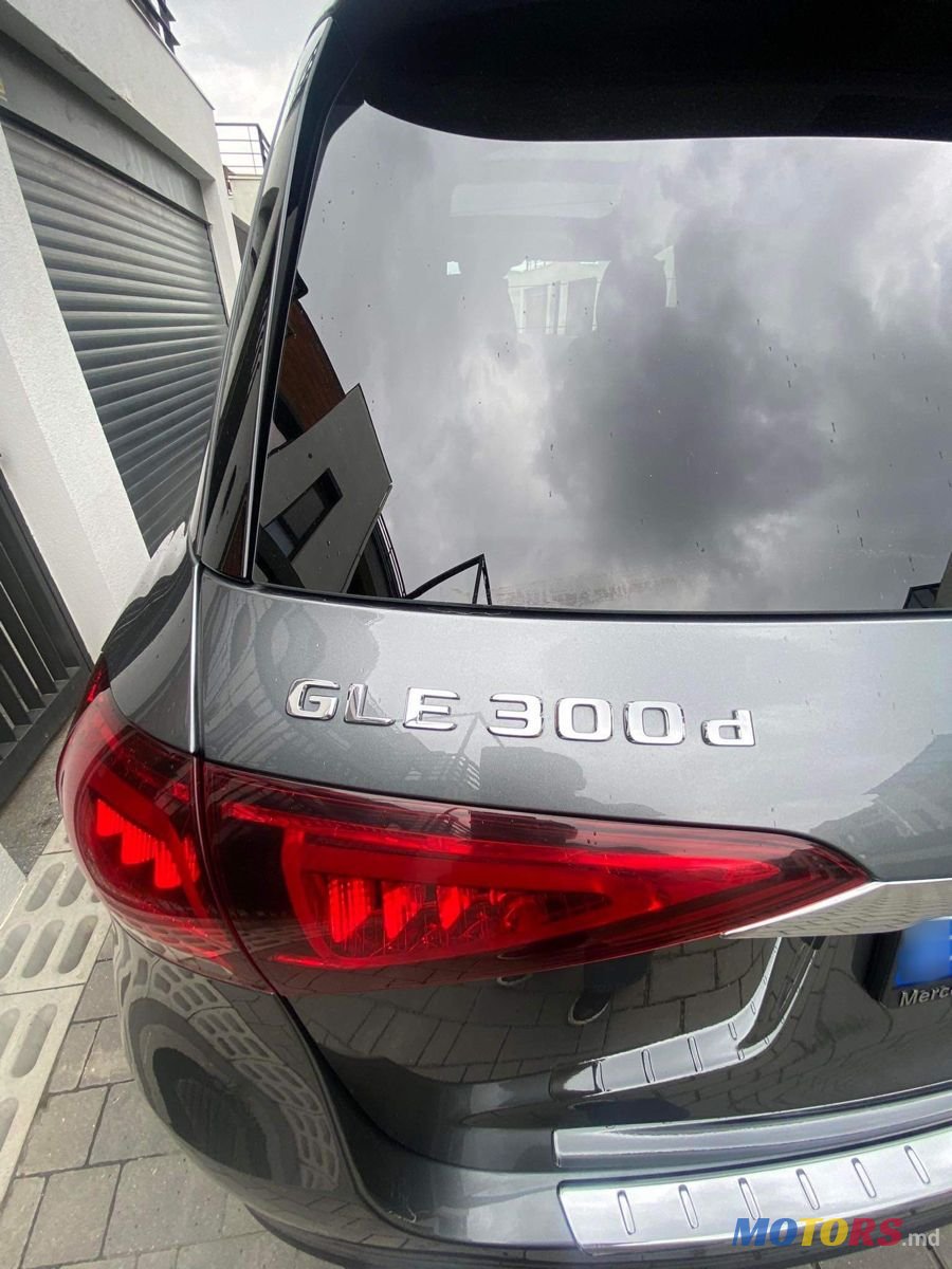 2019' Mercedes-Benz GLE photo #4