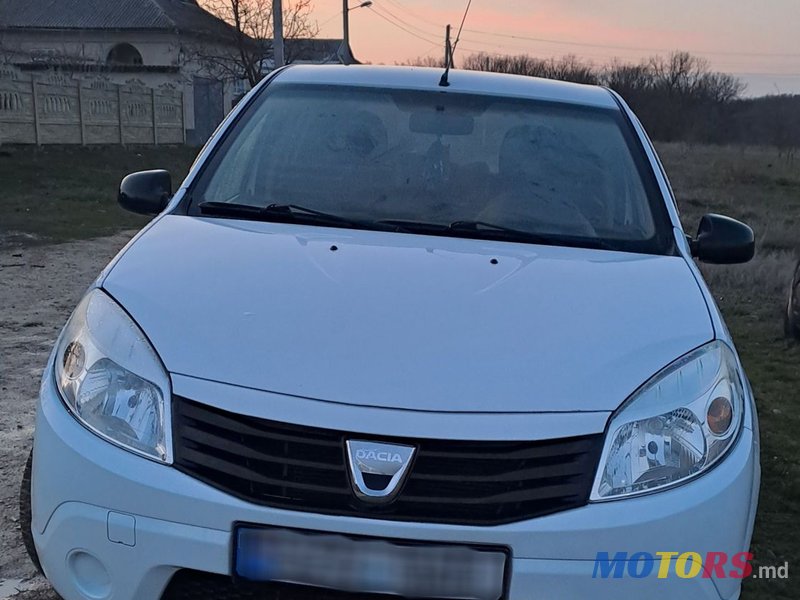 2010' Dacia Sandero photo #1