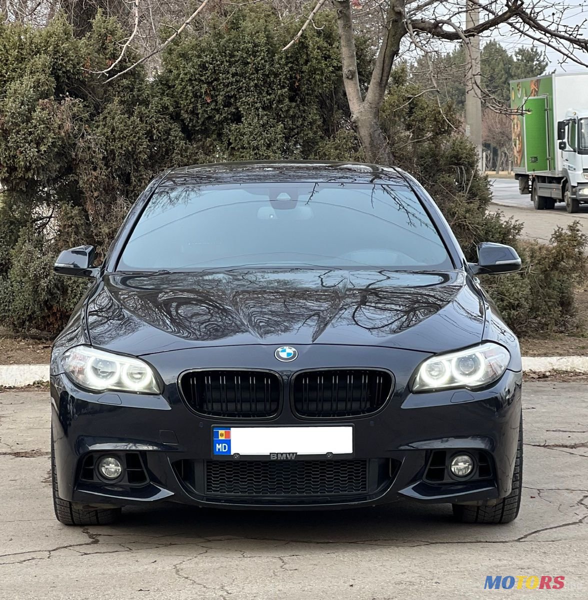 2014' BMW 5 Series photo #3