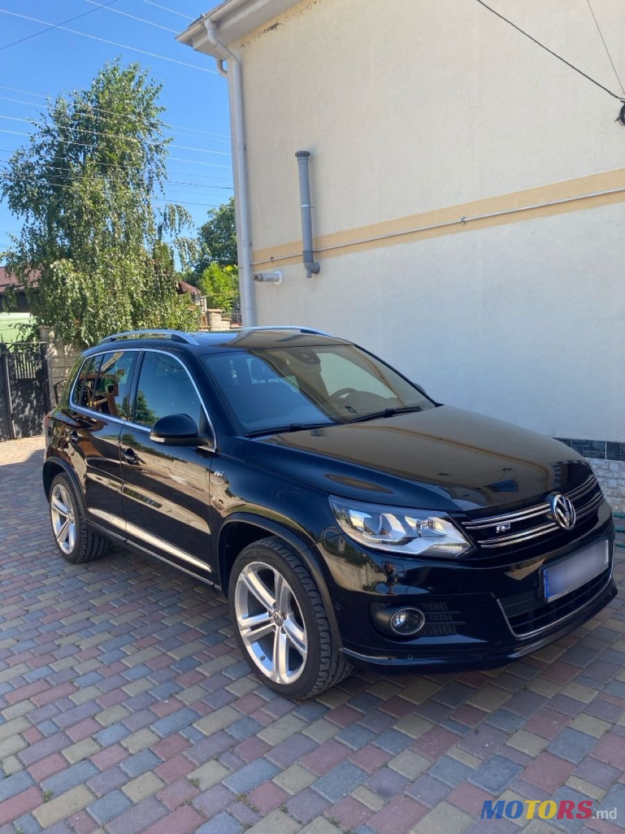 2014' Volkswagen Tiguan photo #1