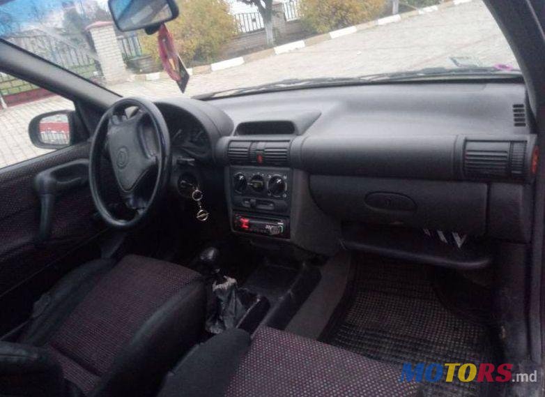 1995' Opel Corsa photo #2