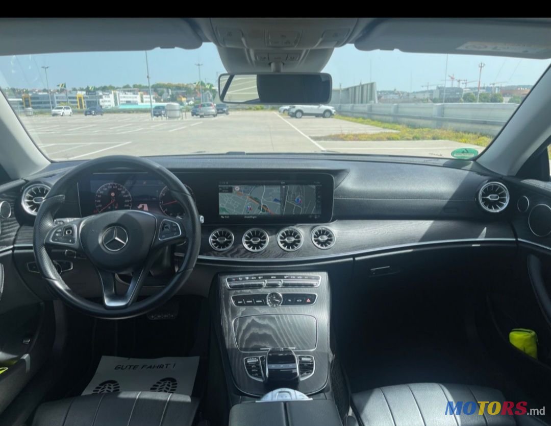 2018' Mercedes-Benz E-Class Cabrio photo #3