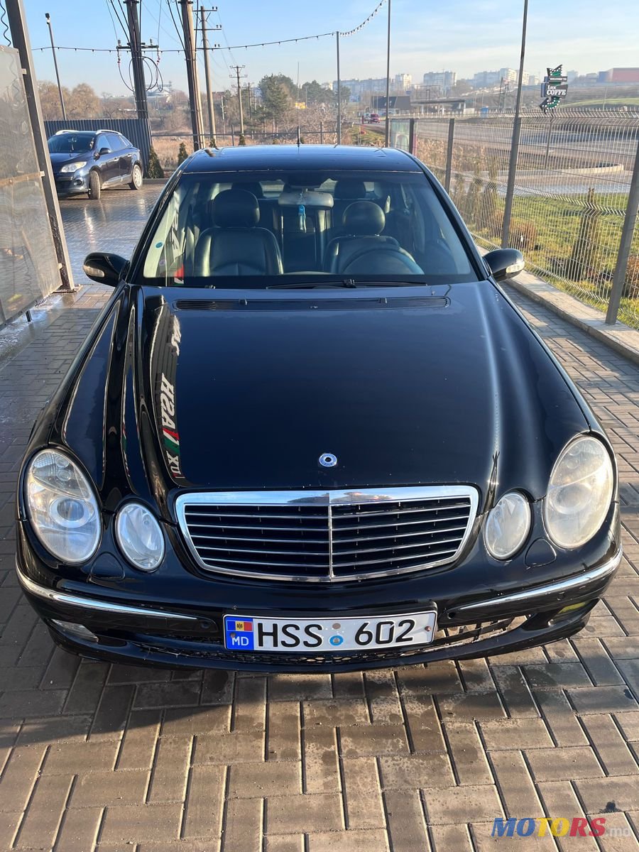 2005' Mercedes-Benz E Класс photo #6