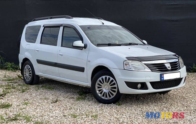 2010' Dacia Logan Mcv photo #3