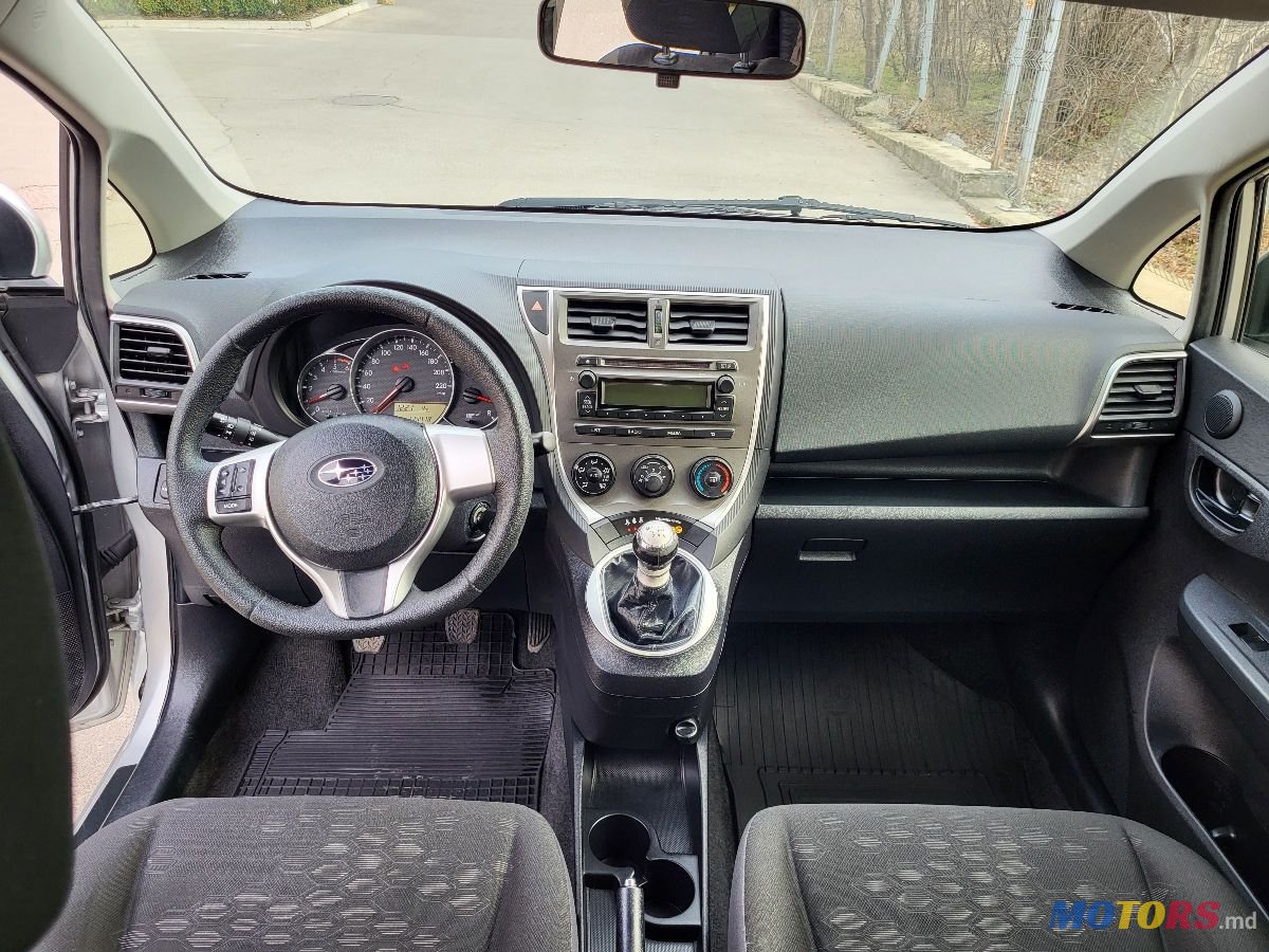 2015' Subaru Trezia photo #4