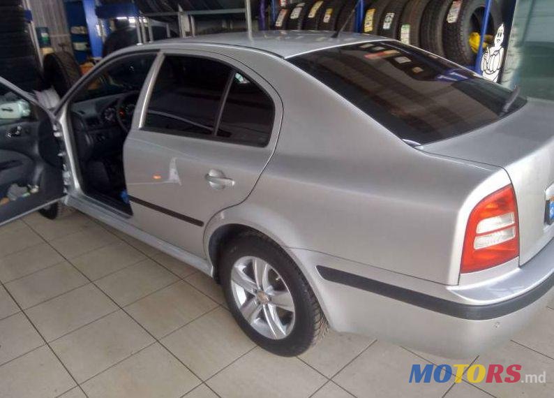 2006' Skoda Octavia photo #1