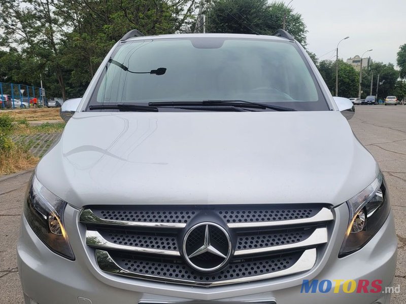 2018' Mercedes-Benz Vito photo #5