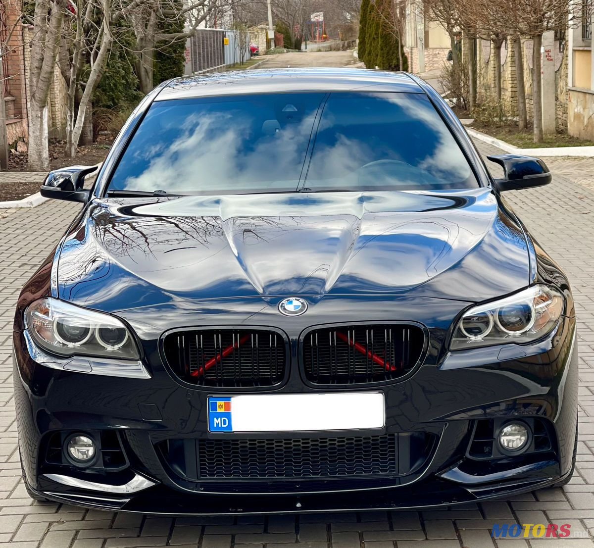 2014' BMW 5 Series photo #1