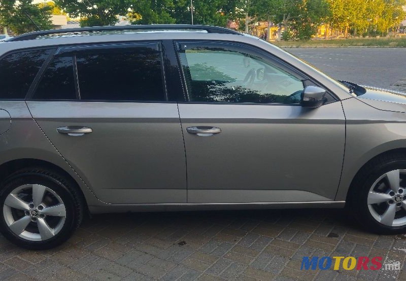 2015' Skoda Fabia photo #3
