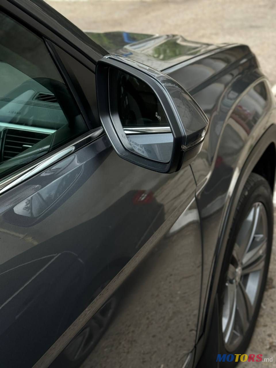 2018' Volkswagen Atlas photo #3