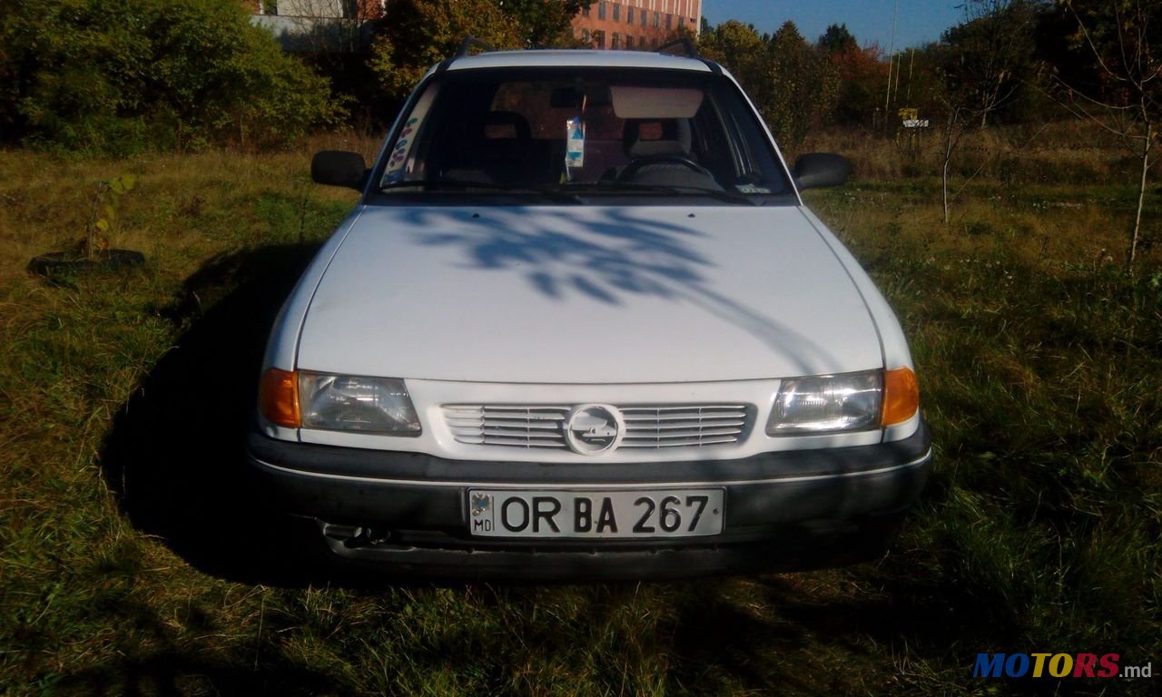 1996' Opel Astra photo #1