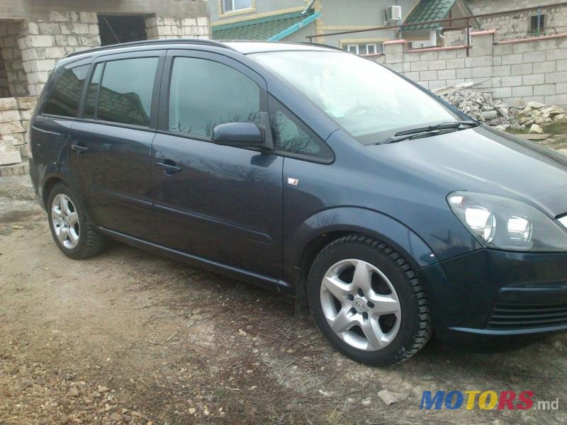 2007' Opel Zafira photo #5