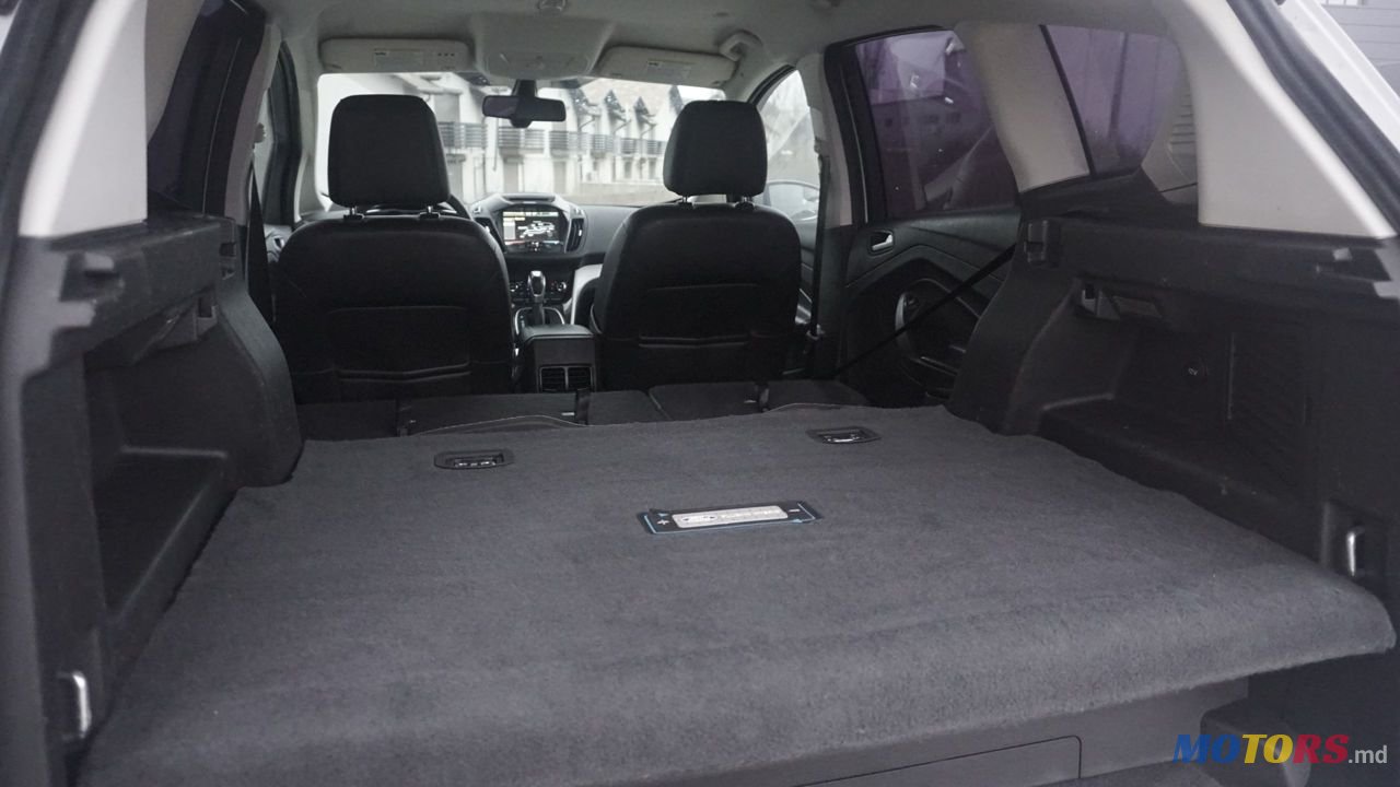 2014' Ford C-MAX photo #5