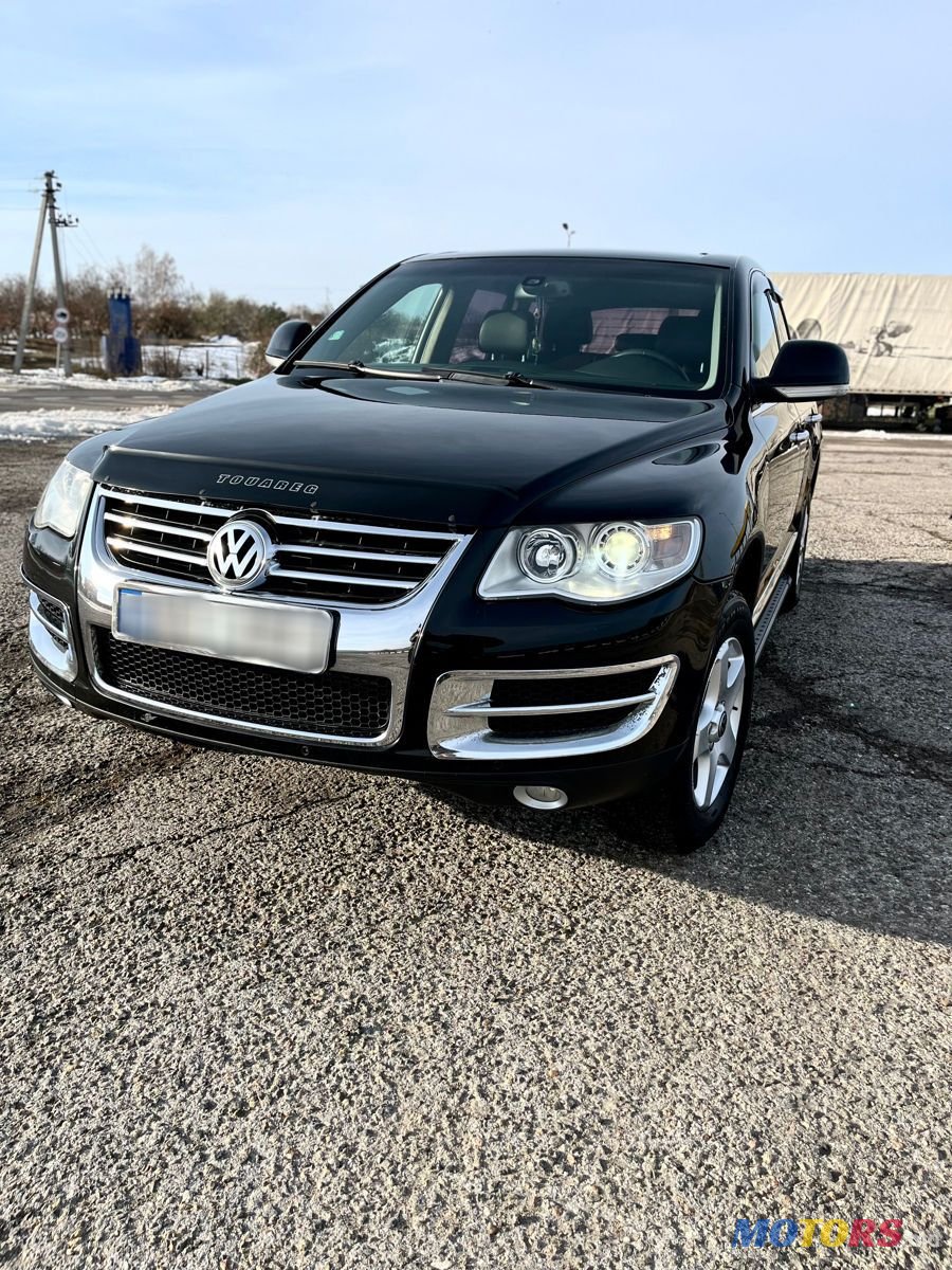 2007' Volkswagen Touareg photo #1