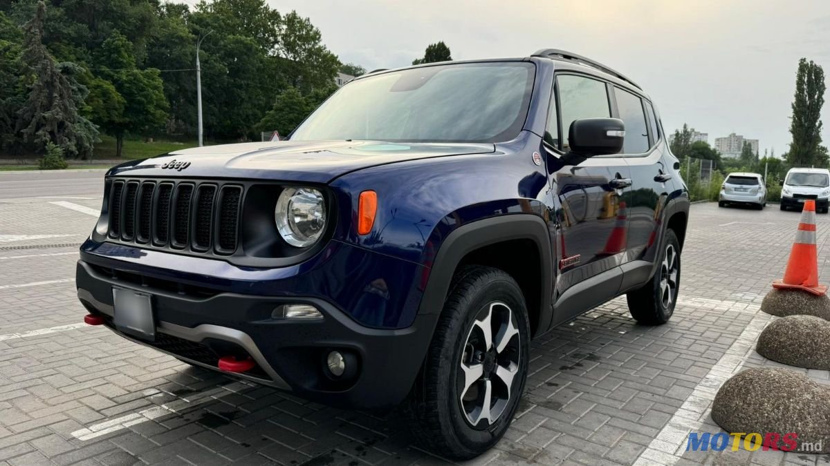 2019' Jeep Renegade photo #6