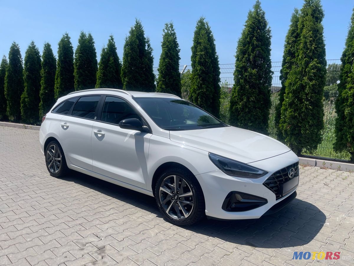 2021' Hyundai i30 photo #2