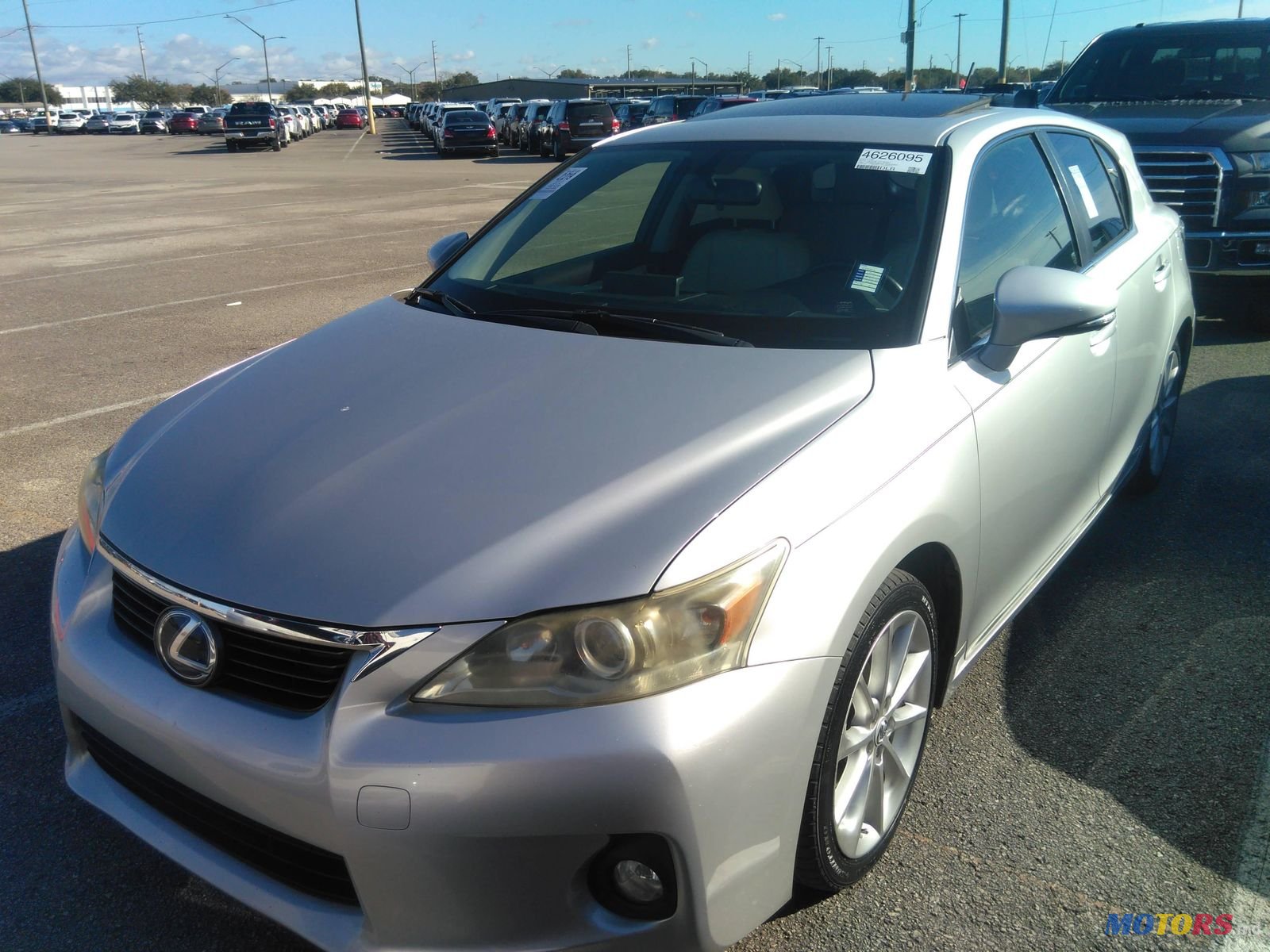 2012' Lexus CT photo #1
