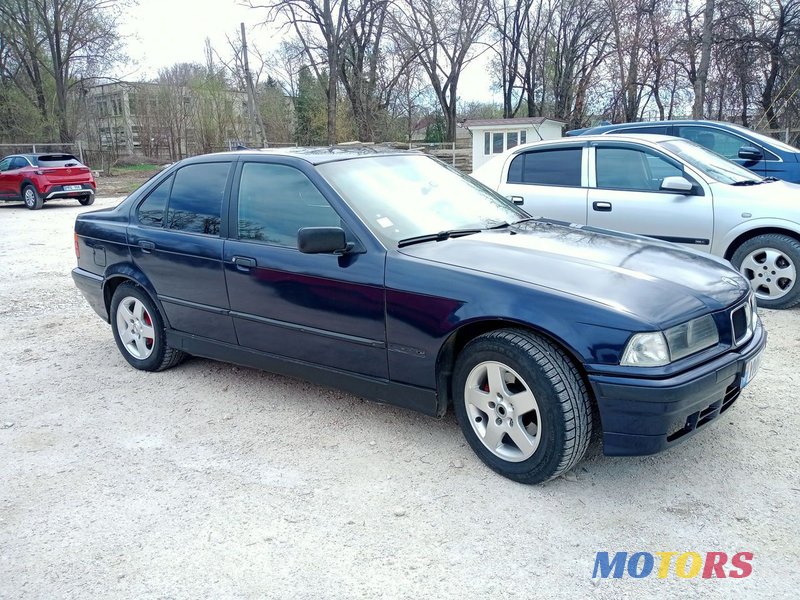 1993' BMW 3 Series photo #3