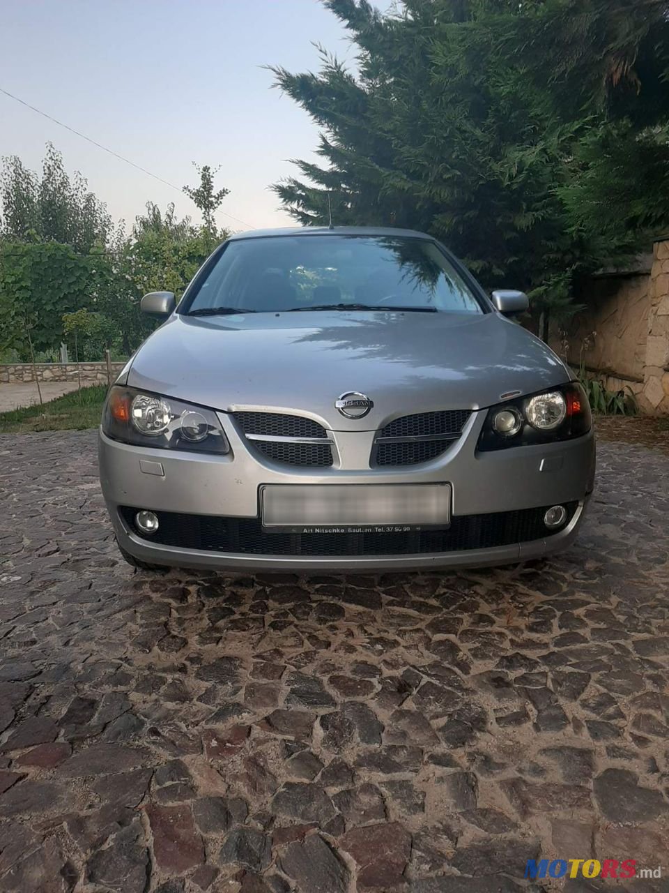 2006' Nissan Almera photo #2