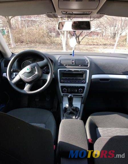 2009' Skoda Octavia photo #2