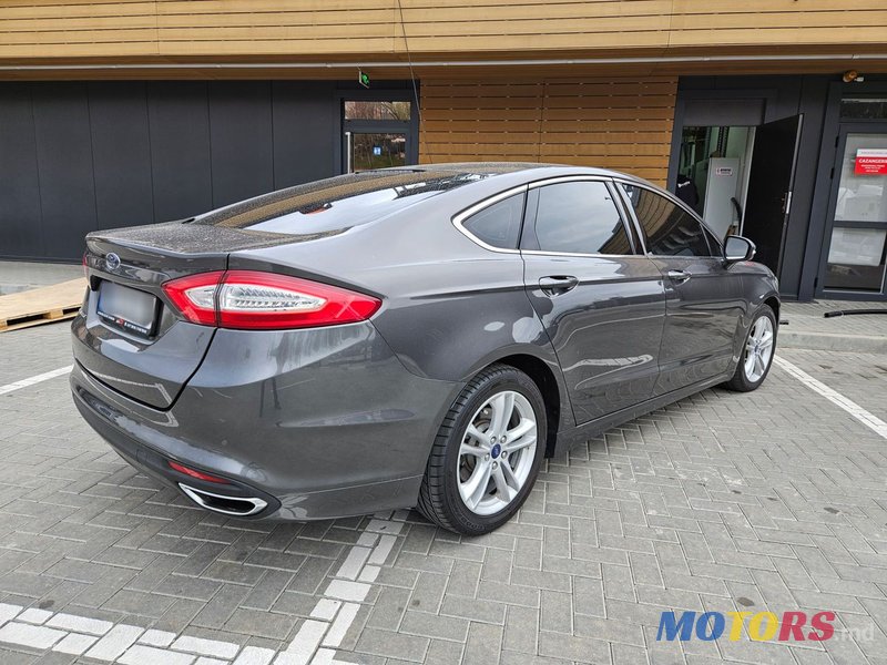 2015' Ford Mondeo photo #2