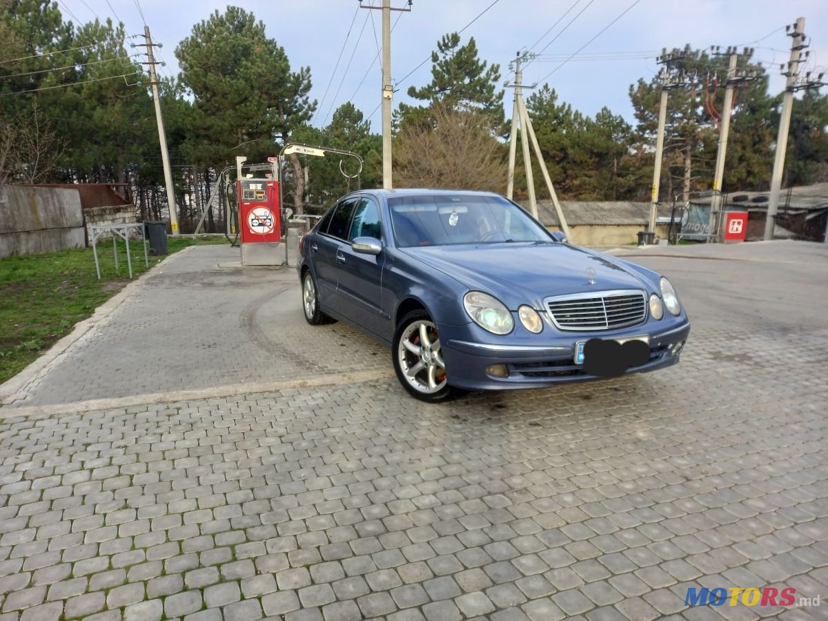 2003' Mercedes-Benz E-Class photo #4