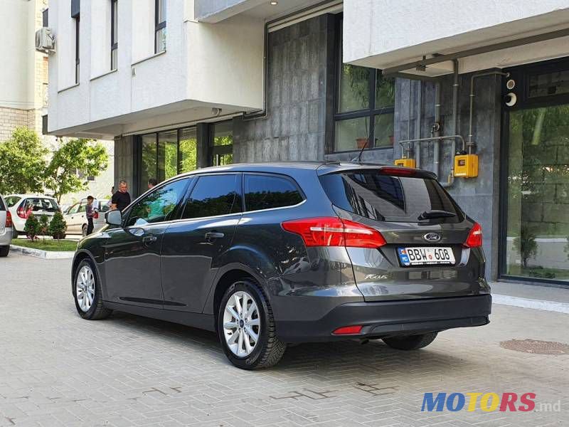 2015' Ford Focus photo #4