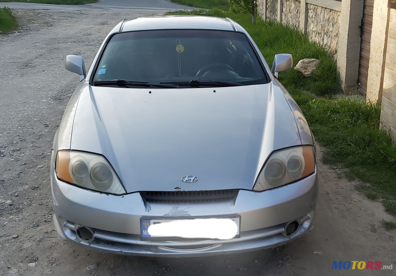 2003' Hyundai Coupe photo #1