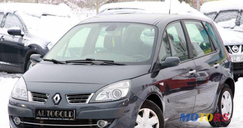 2009' Renault Scenic photo #2