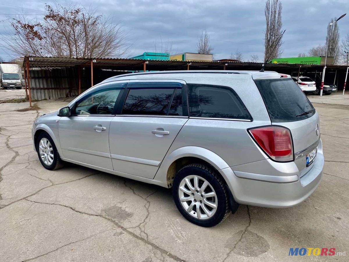 2006' Opel Astra photo #4