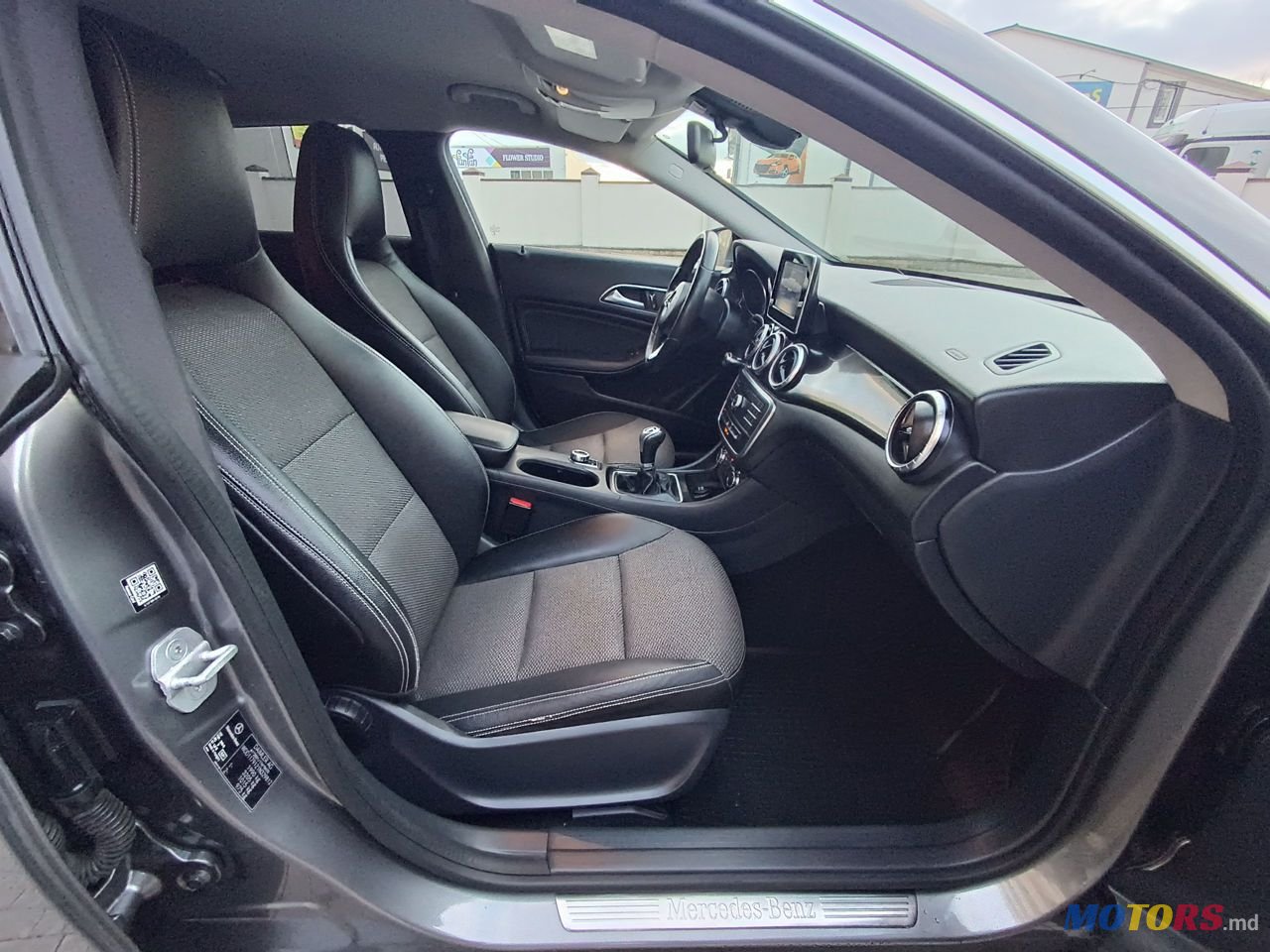 2015' Mercedes-Benz Cla photo #6