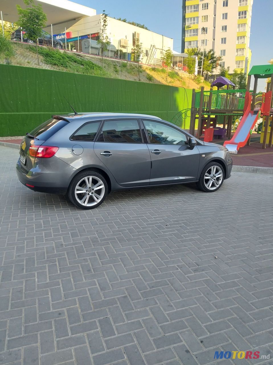 2012' SEAT Ibiza photo #2