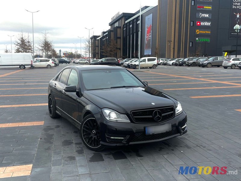 2014' Mercedes-Benz C Класс photo #1