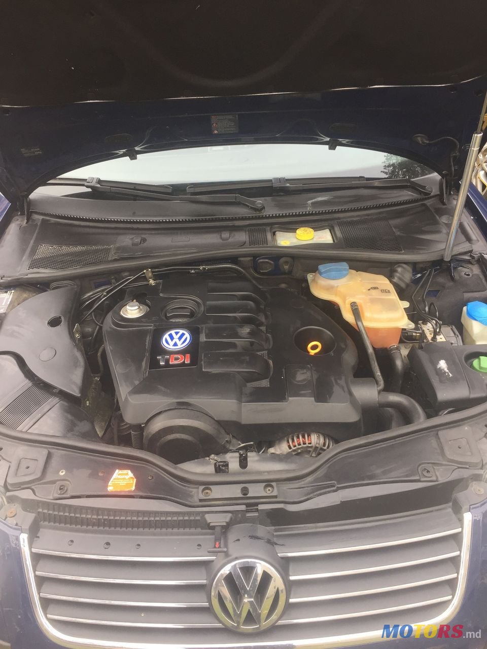 2003' Volkswagen Passat photo #2