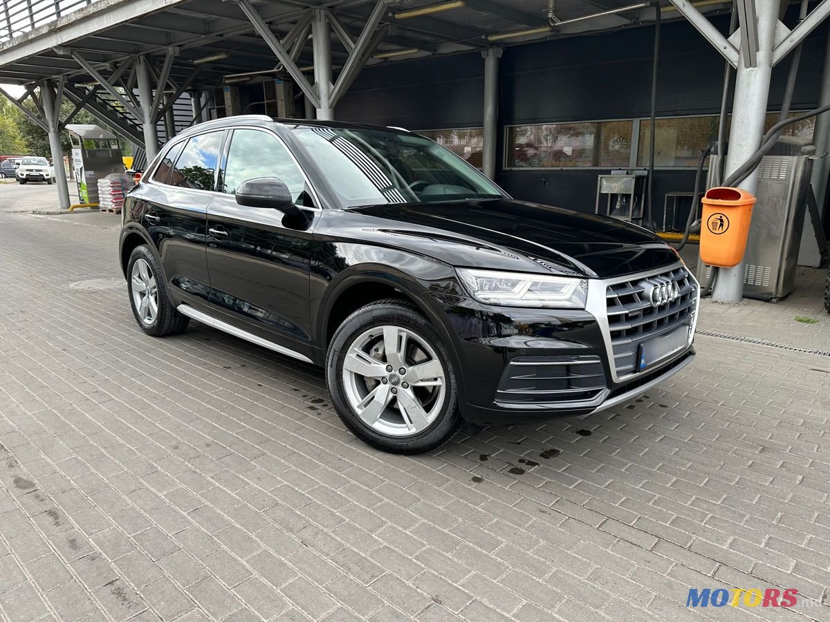 2019' Audi Q5 photo #1